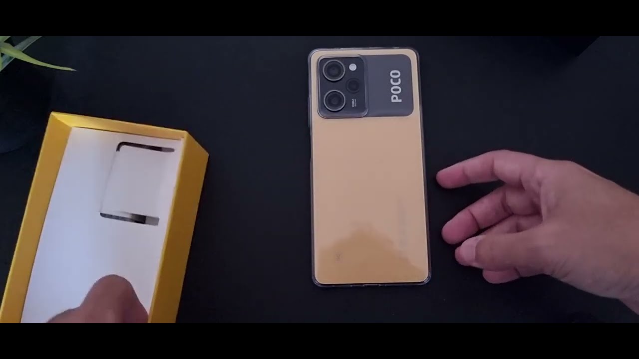 فتح صندوق : Poco X5 Pro