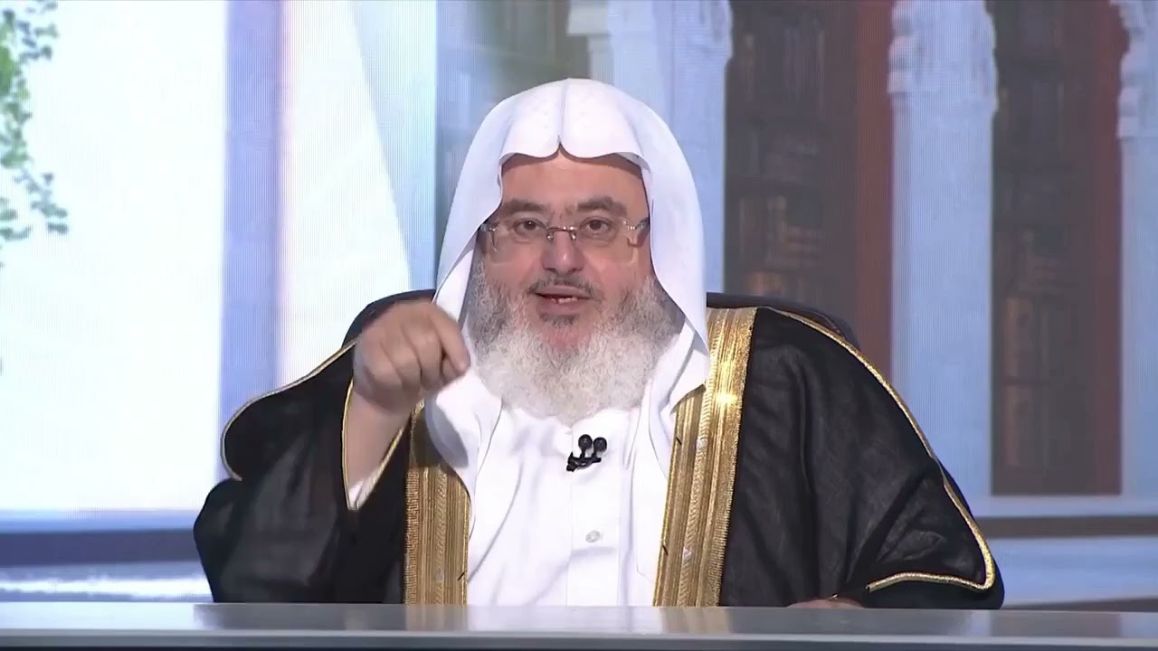 الشيخ محمد صالح المنجد/ ماذا يفعل من  نسي ركنا من الصلاة وتذكره بعد الإنتهاء منها بزمن يسير ؟