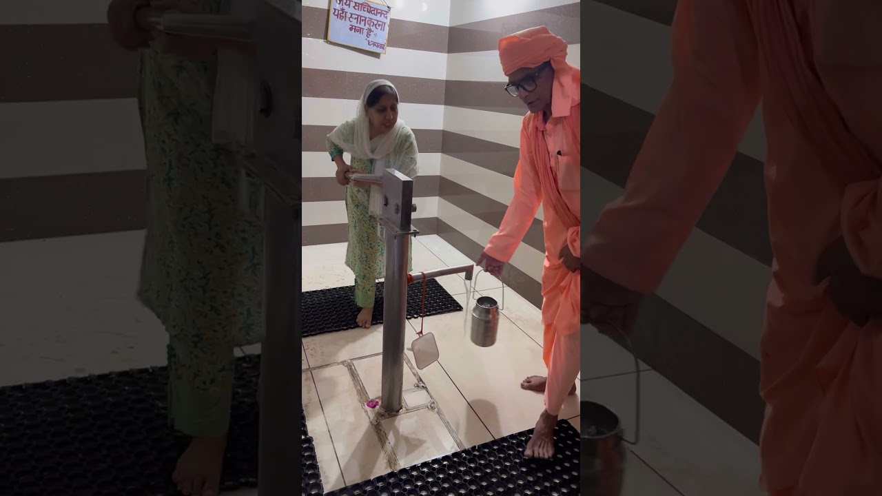 Shri nangli sahib Darshan Amrit kund ke jal se har murad puri hoti hai #shri #nangli #sahib #ssdn