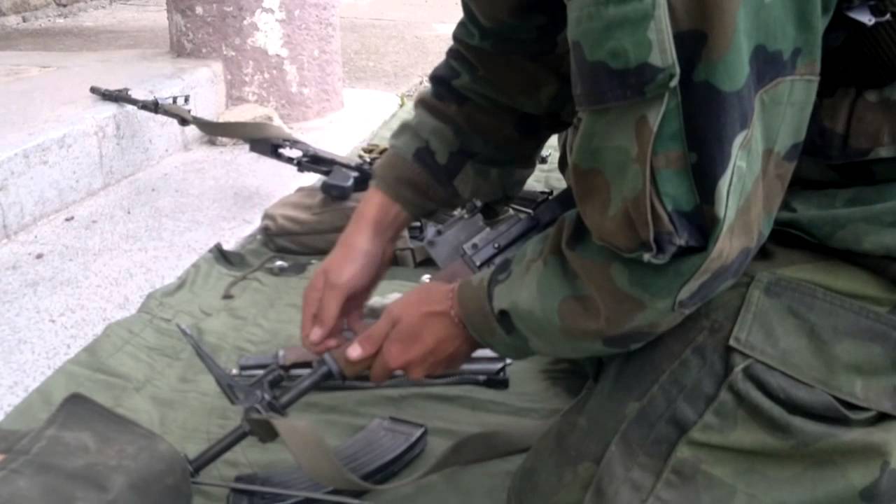 Automatic Rifle Gun M70 disassembly Serbian Army Soldier