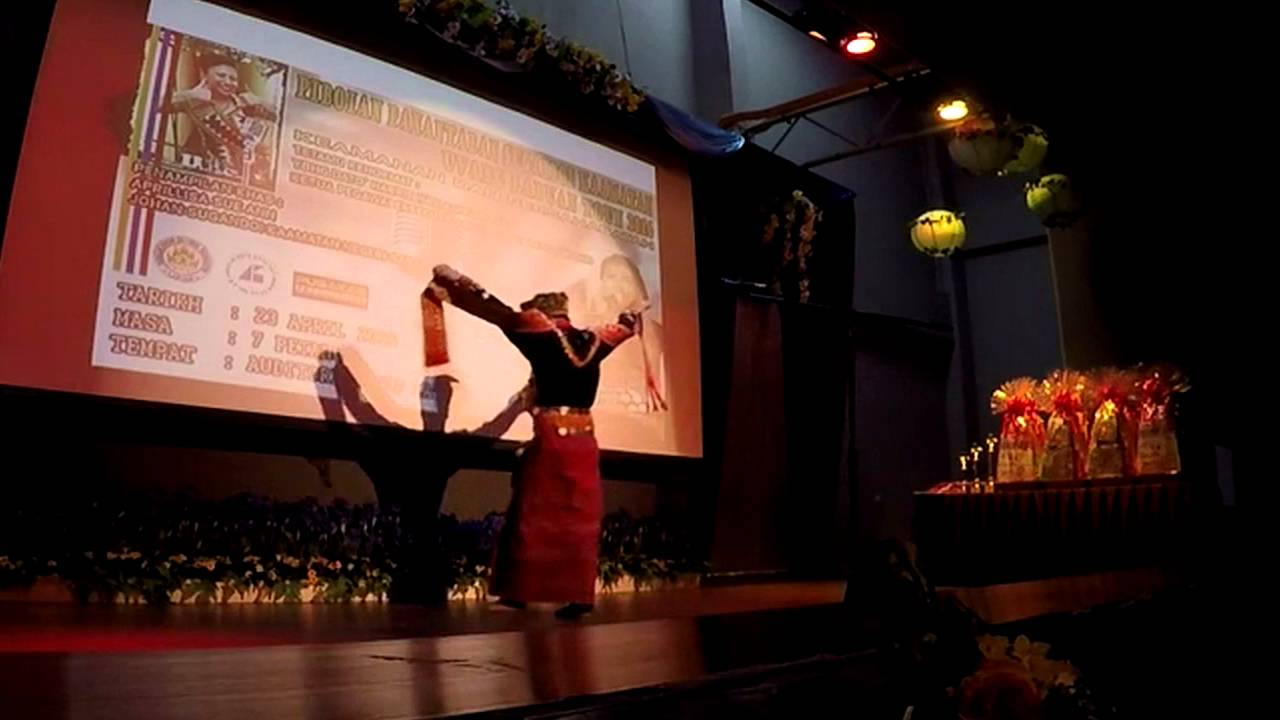 Fanzi Ruji - Piombolutan Au Kosiliu Piupusan (Edited Video Version)