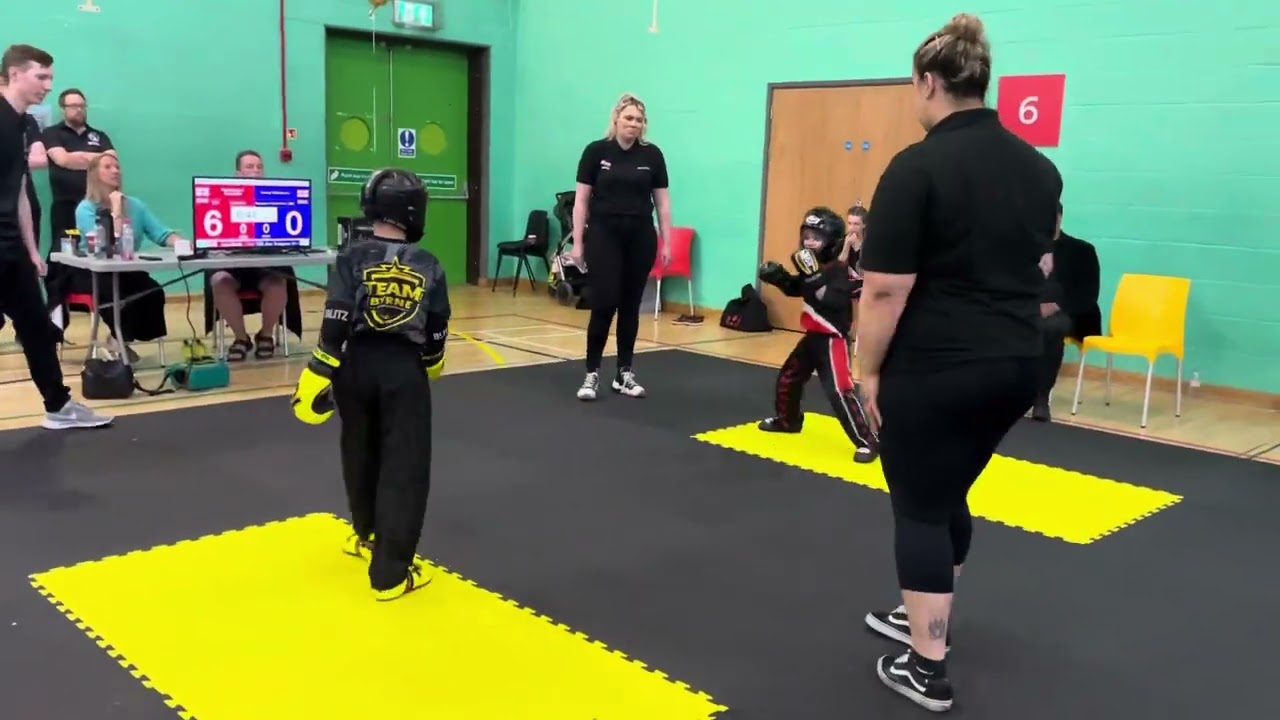 WMAC English Championships -25kg Point Fighting Final BBBA_BEAU Karate Kickboxing