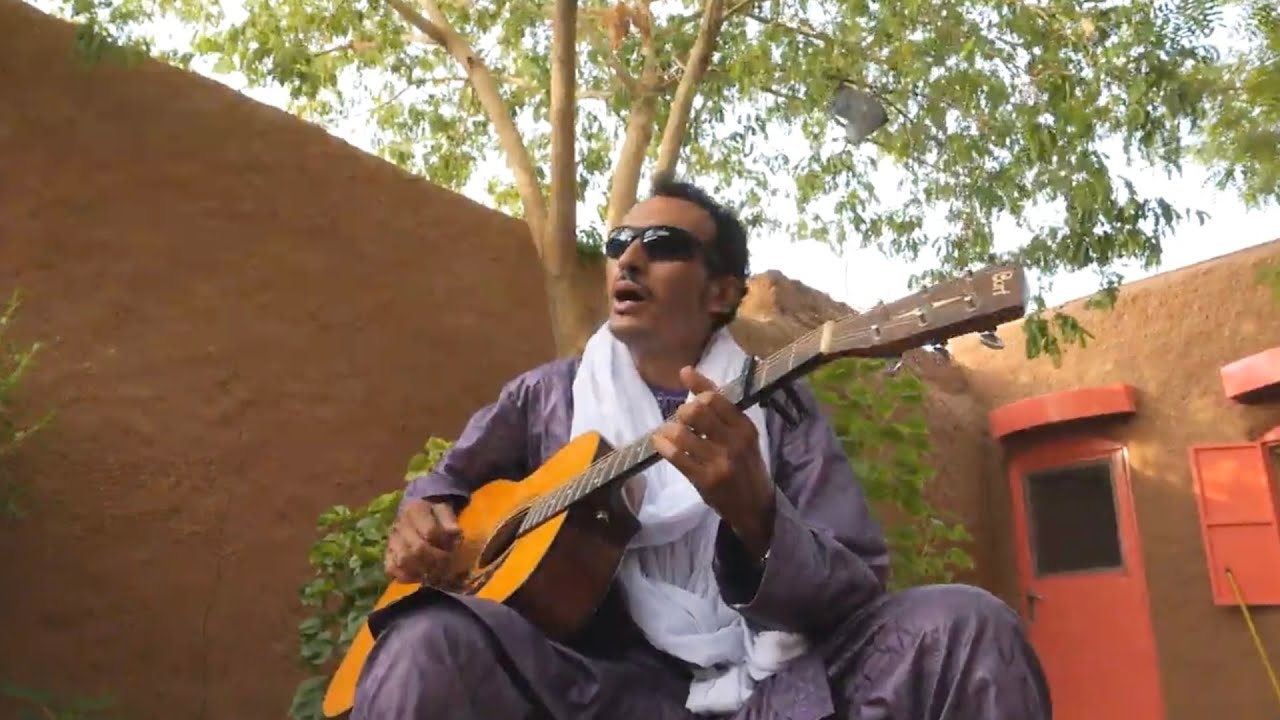Bombino - Ayo Nigla (Official Music Video)