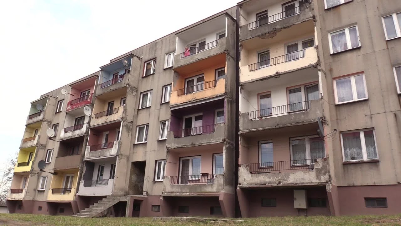 Balkony grozy w Piekarach Śląskich 05.04.2018