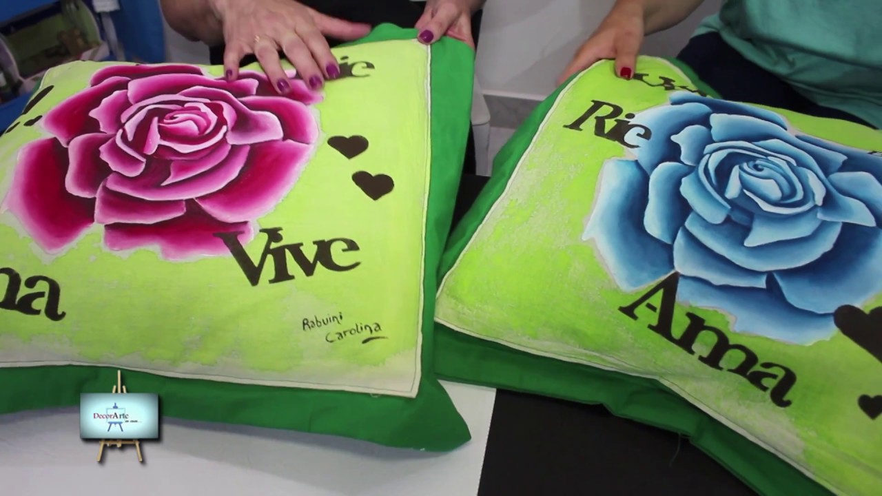 Pintura en tela!!!  Caro nos enseña una lindisima rosa en un almohadon!!