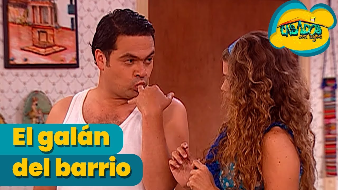 &iexcl;Paco vuelve locas a sus vecinas! | Temporada 3 | Casados con Hijos