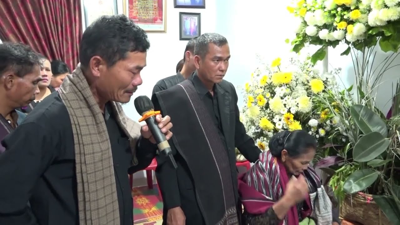 Video Dokumentasi Duka Cita RESMAN BARIMBING ( Op Mickhael Doli ) 2