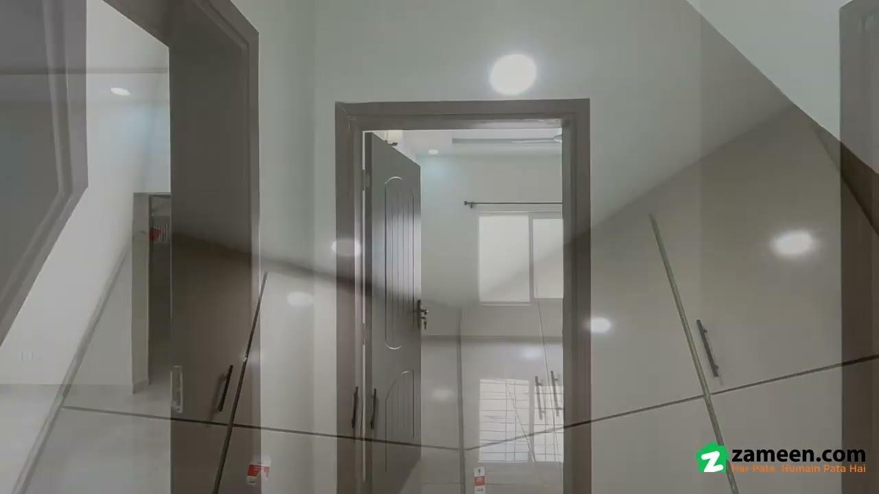 500 SQYD HOUSE FOR SALE IN FALCON COMPLEX NEW MALIR KARACHI