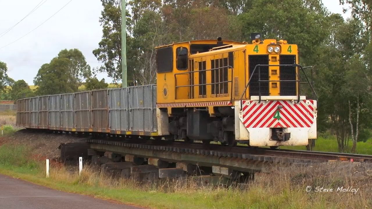 Isis Central Mill : Sugar Cane Trains