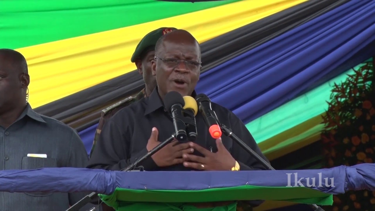 KIPINDI ,RAIS DKT  MAGUFULI AKIZUNGUMZA NA WANANCHI WA BUKOBA   02 JAN 2017