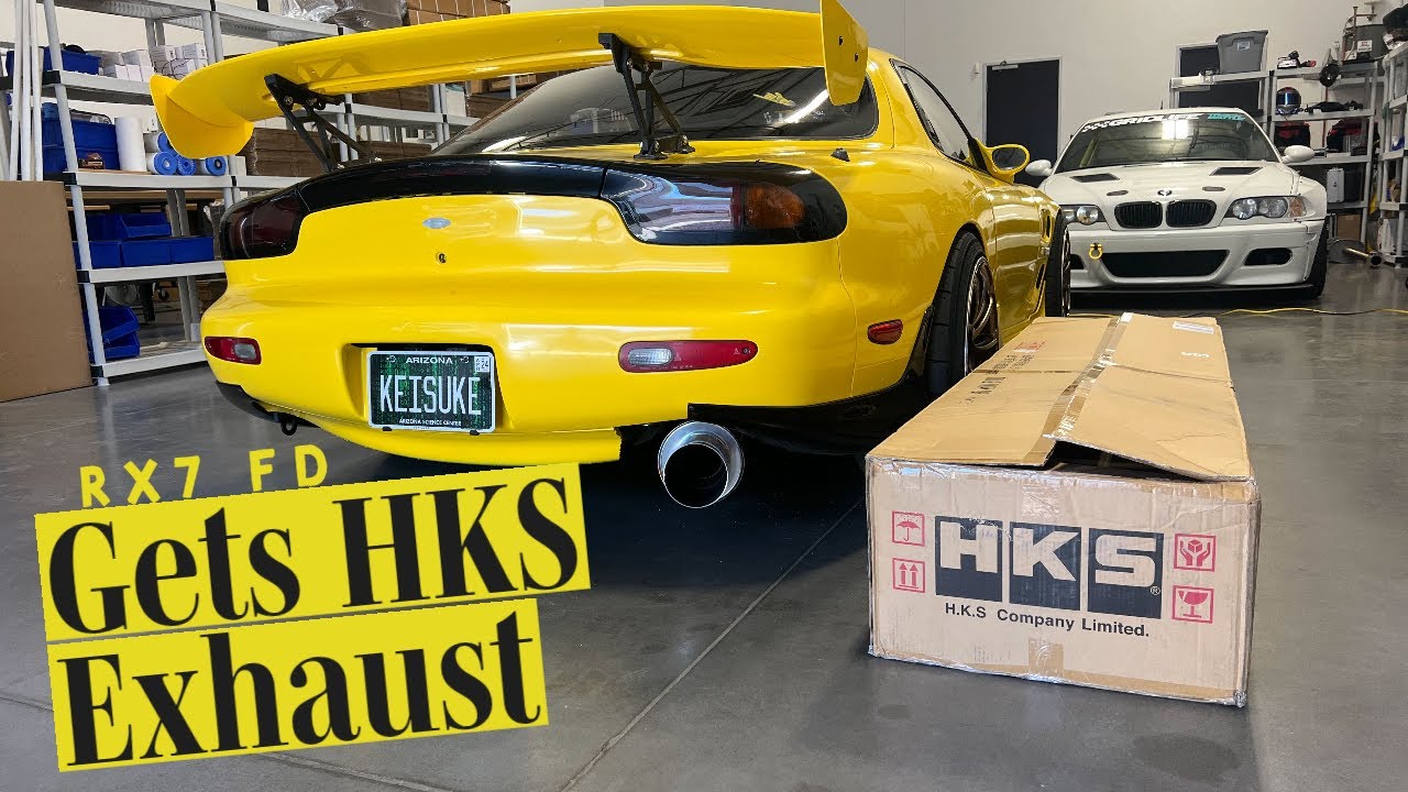 На Mazda RX7 FD установлена ​​выхлопная система HKS!