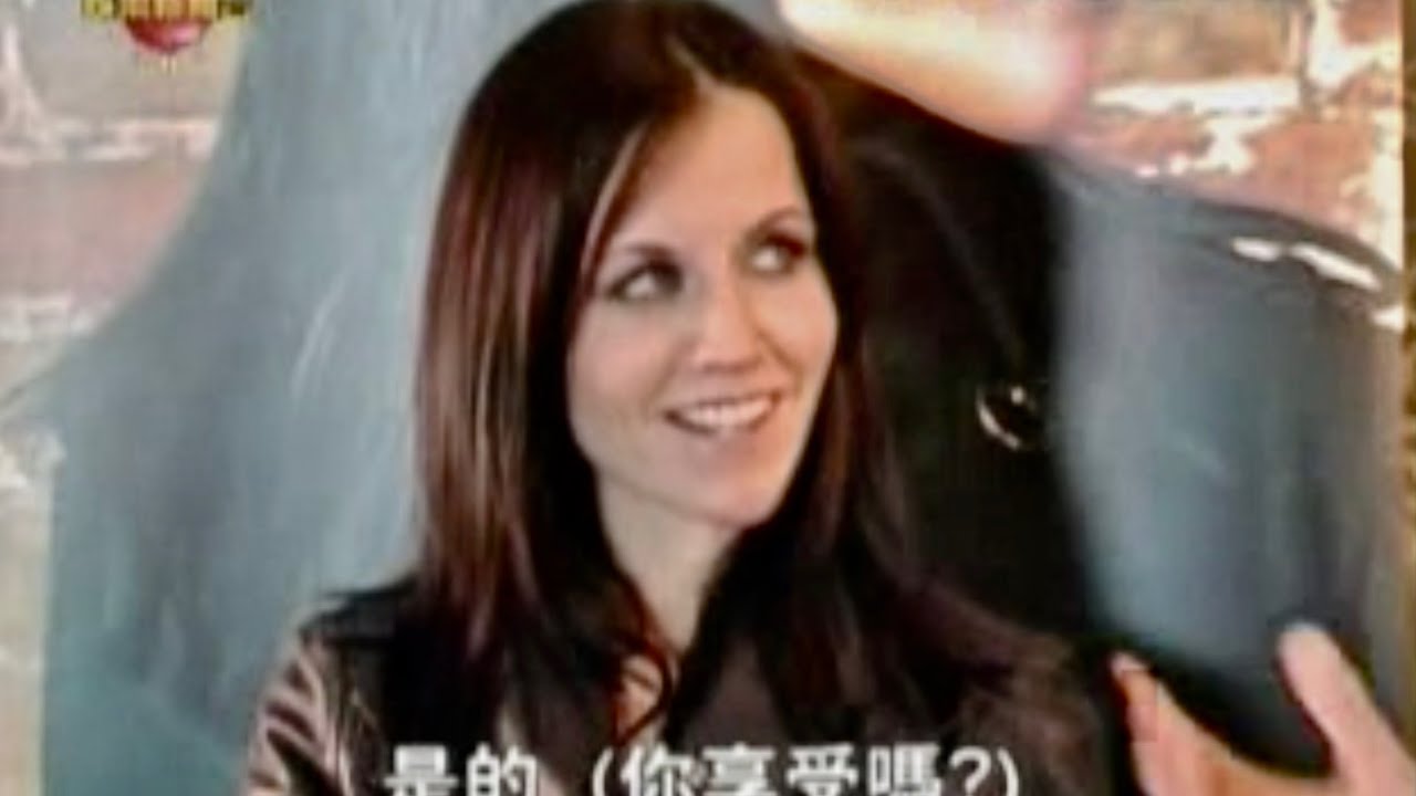 New! Dolores O'Riordan Hong Kong Cable TV Interview, 5/1/07