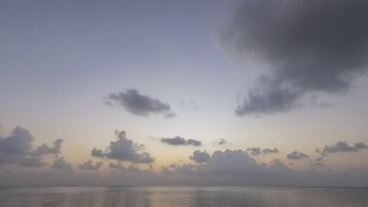 Ozen Maadhoo - Maldives sunset 20.12.2018
