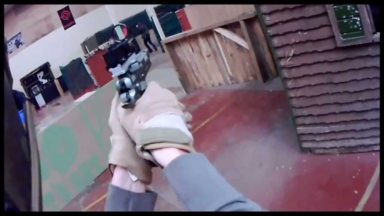 Wutse - Zombie Airsoft Gameplay - Cybergun Tanfoglio -
