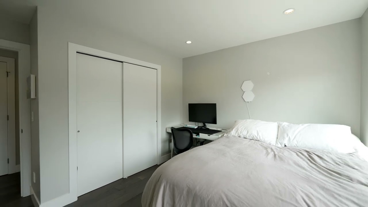 1572 Coleman Street, North Vancouver - The Partners Real Estate - Elliott Chun//Derek Grech