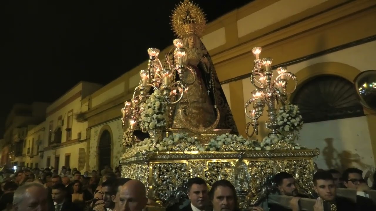Traslado de  𝐌𝐚𝐫𝐢́𝐚 𝐒𝐚𝐧𝐭𝐢́𝐬𝐢𝐦𝐚 𝐝𝐞 𝐥𝐚 𝐏𝐚𝐳 𝐞𝐧 𝐬𝐮 𝐌𝐚𝐲𝐨𝐫 𝐀𝐟𝐥𝐢𝐜𝐜𝐢𝐨́𝐧 (Banda Maestro Dueñas)