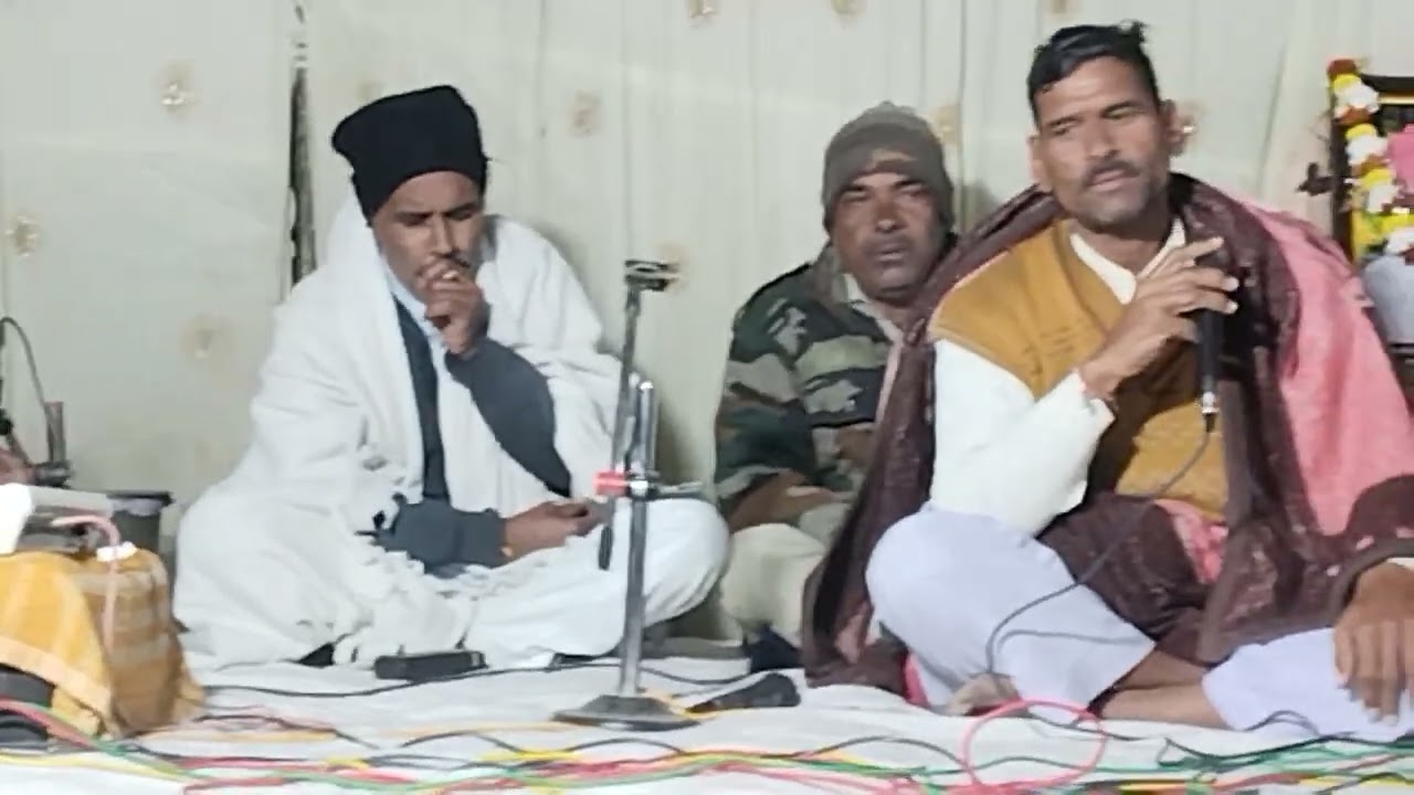 कभी प्रेम गली में आया नहीं प्रीतम का ठिकाना क्या जाने by dev usha studio 