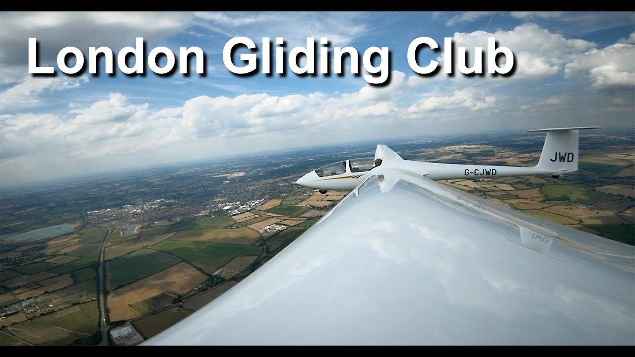Gliding at London Gliding Club Dunstable Downs