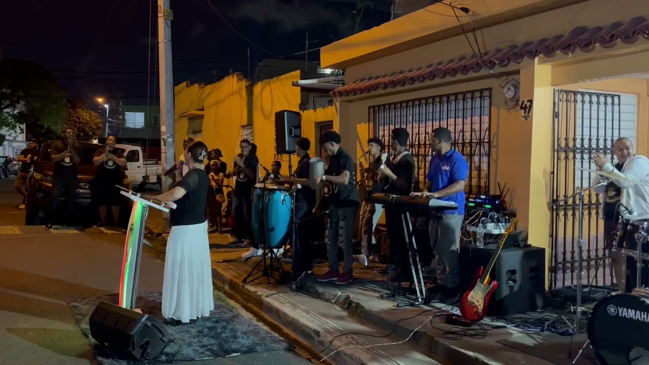 Coro de fuego , Lunes de Bendición 