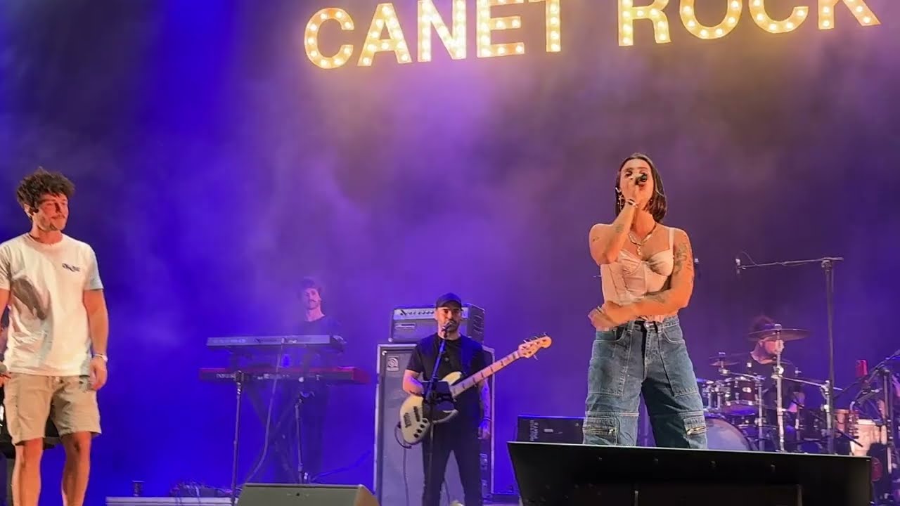 Miki Núñez, Suu & Ginestà - Quan tot s'enlaira @ Canet Rock 024