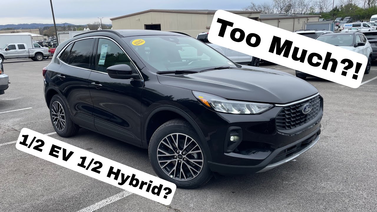 Тест-драйв и обзор Ford Escape Plug-In 2026 года (вид от первого лица).