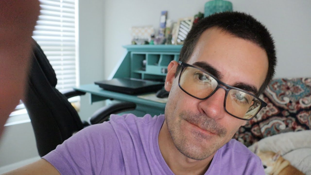 Giving You a Pampering Treatment & Face Massage (ASMR)