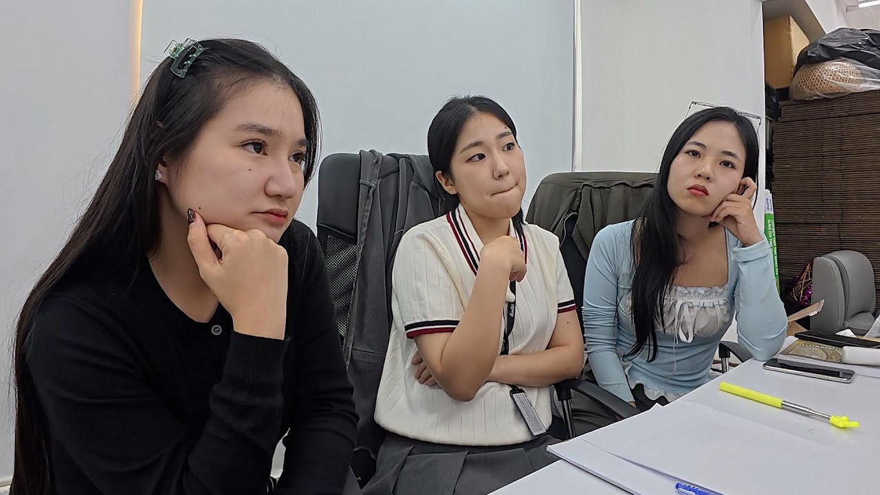 이대로는 안 될 것 같아 전원 집합 시켰습니다