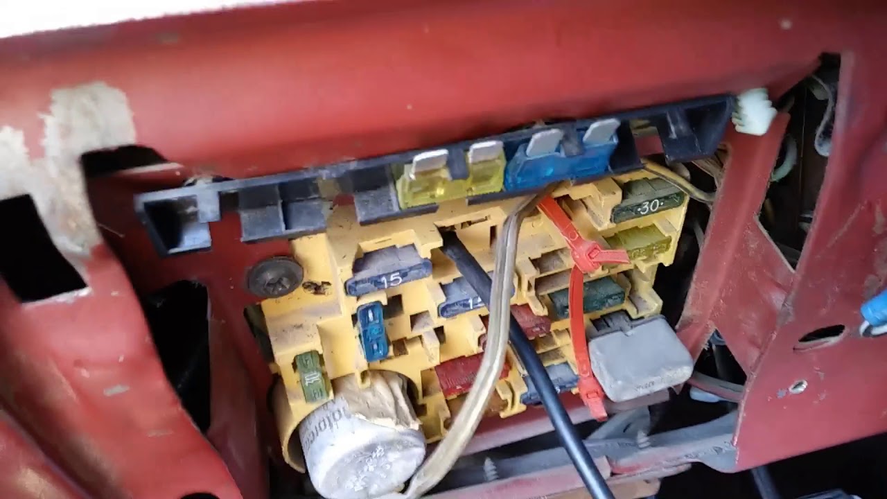 Ranger 88 no funcionan limpia parabrisas, no marca combustible ni temperatura.