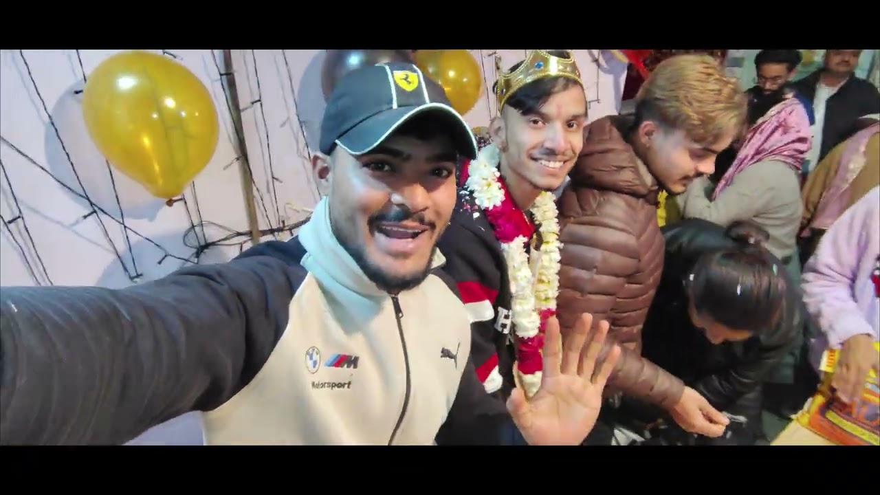 SuNDaY Ke DiN kari GHaR Ki SaFaii 👍🏻💯☺️