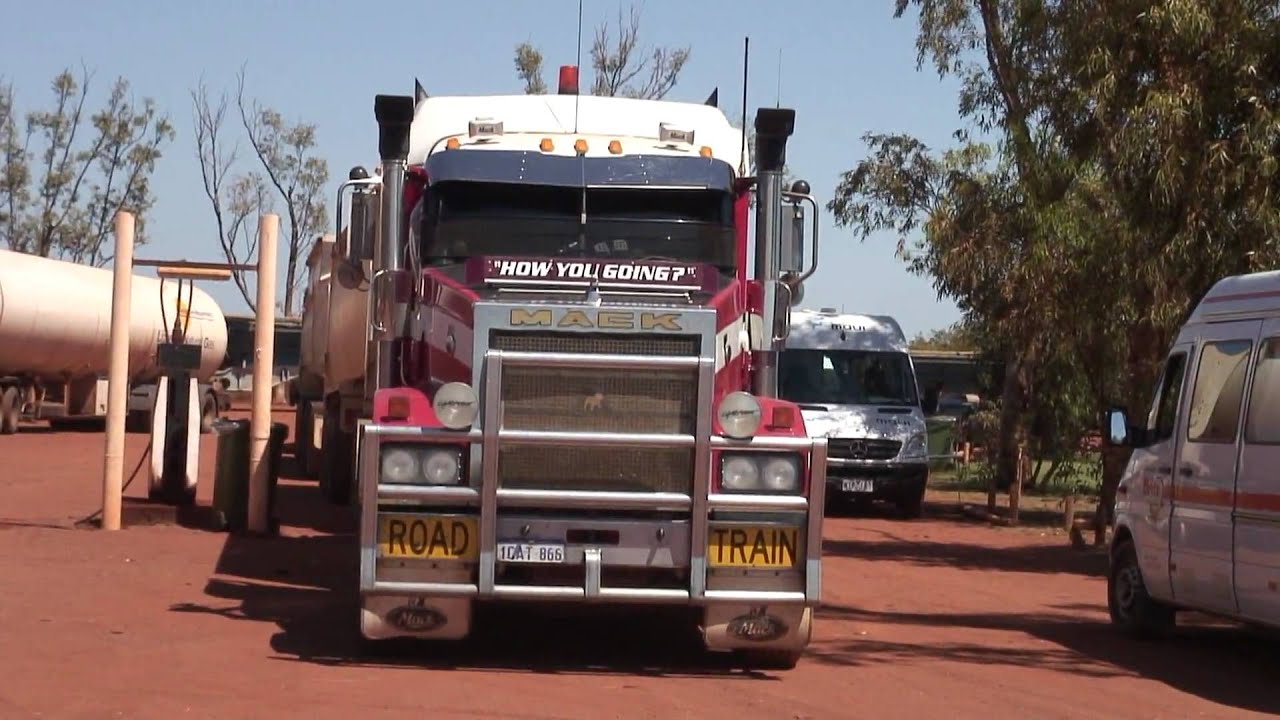 Road Trains  Australia .mpg