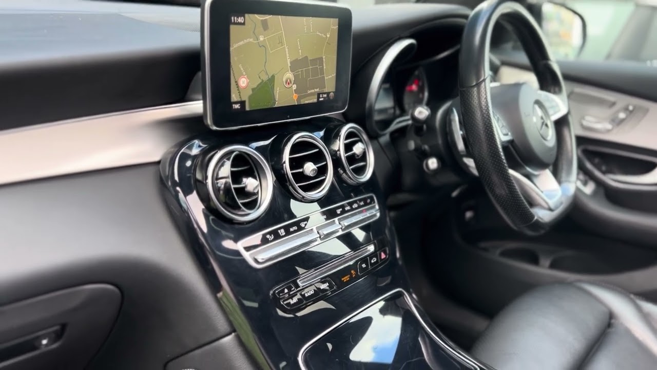 MERCEDES-BENZ GLC PREMIUM PLUS 