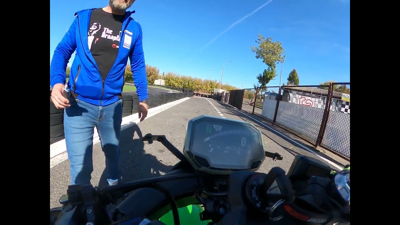 Kawasaki ZX4RR Tor Radom