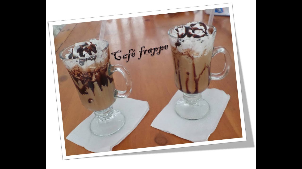 haciendo cafe frappe en casa