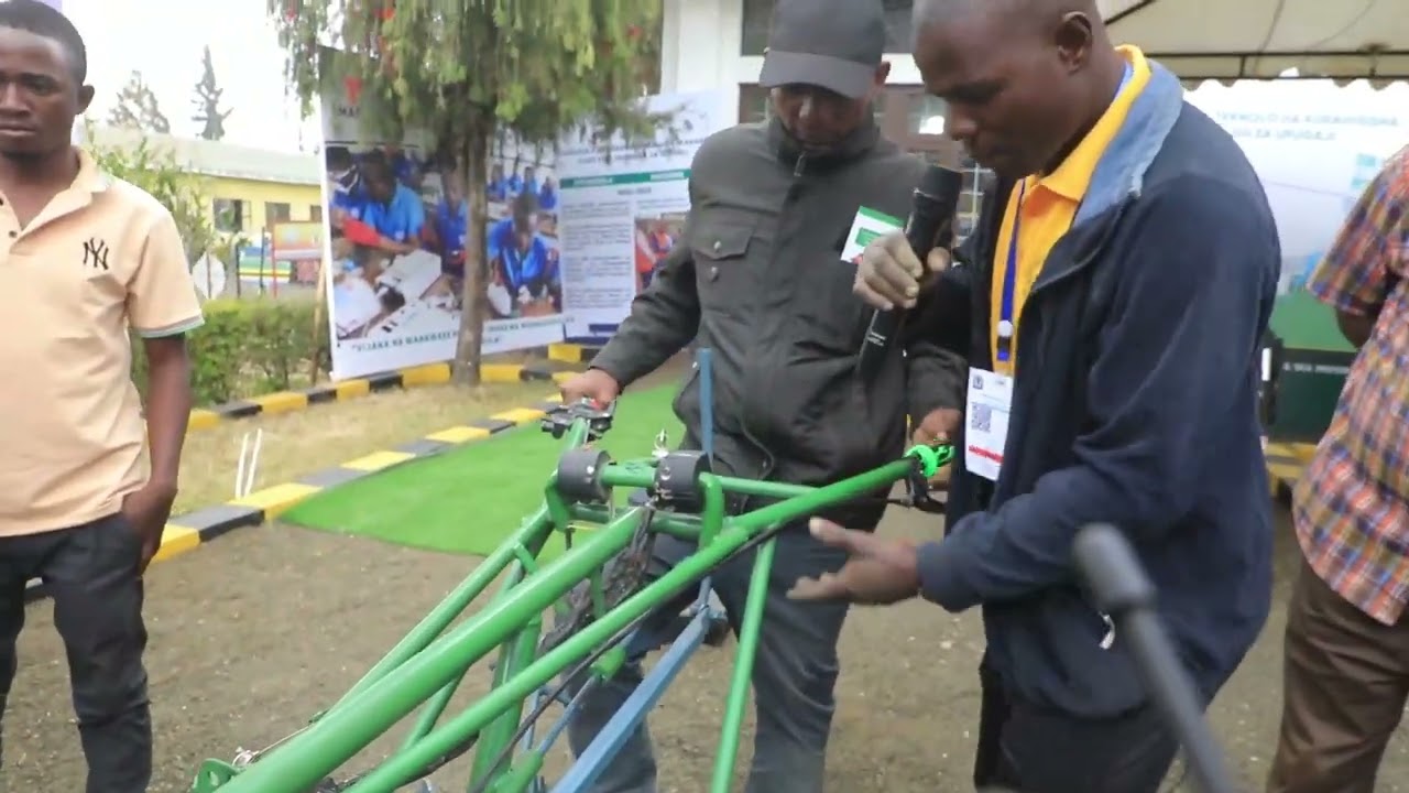 VETA NANENANE 2023 - UBUNIFU WA TREKTA NDOGO YA KULIMIA INAYOTUMIA INJINI YA PIKIPIKI.