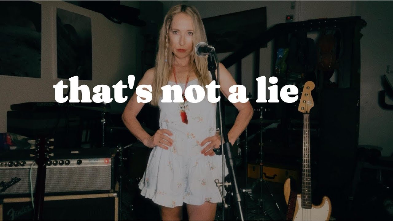 Tamar Berk - That's Not a Lie (Official Video)