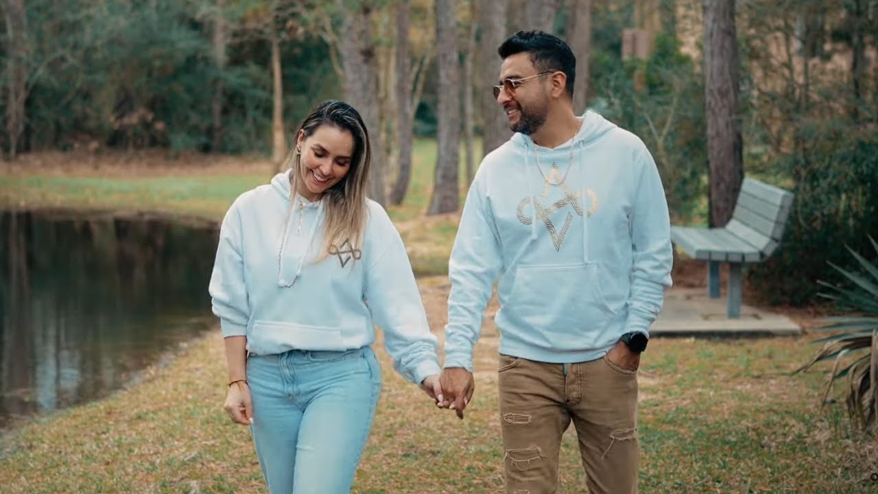 Alex Campos - Me He Vuelto a Enamorar (Video Oficial 2023)