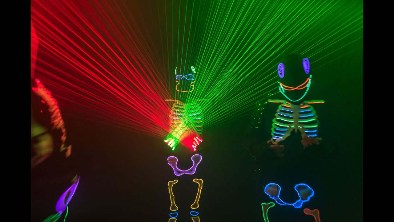 Skeleton Man Dance Eventkompagniet version