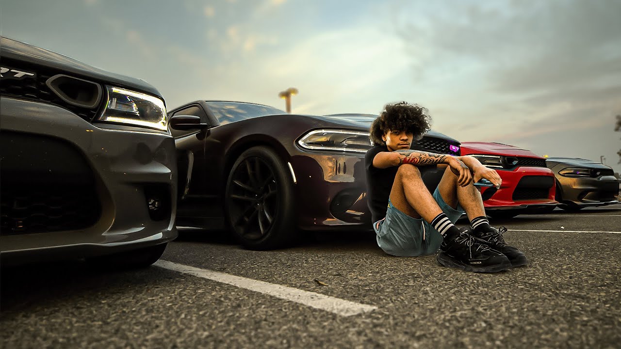4 DODGE CHARGER SCATPACKS TAKEOVER THE HIGHWAY..