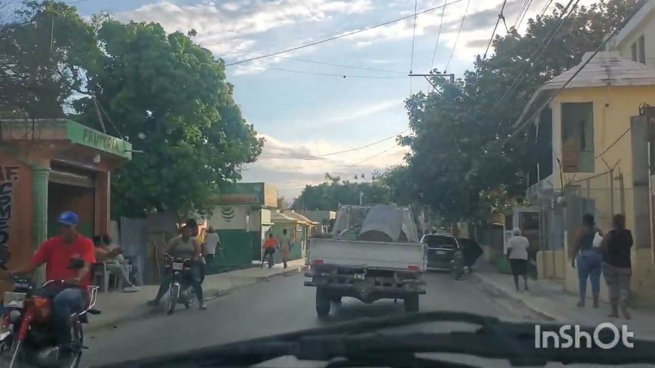 ASI ES VICENTE NOBLE Y TAMAYO PUEBLOS Y CAMPOS DEL SUR DE REPUBLICA DOMINICANA