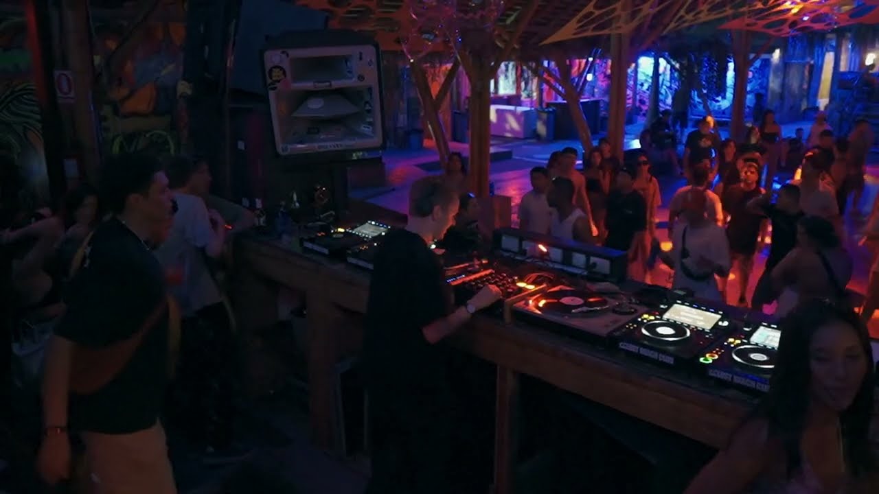 TROI presents: Alexander Skancke @ Trotamundo, Lost Beach Club
