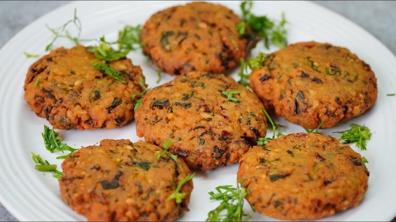 ಹೊಸ ರೀತಿ ವಡೆ ರುಚಿಯಾಗಿ ಮಾಡಿ| Poha Vada Recipe / Avalakki Vade | Crispy Poha Vada recipe | Easy Snacks
