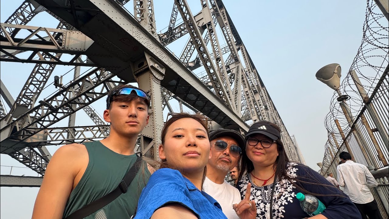 Day 1 second part in howrah bridge kolkata#new market#chandichowk#metro