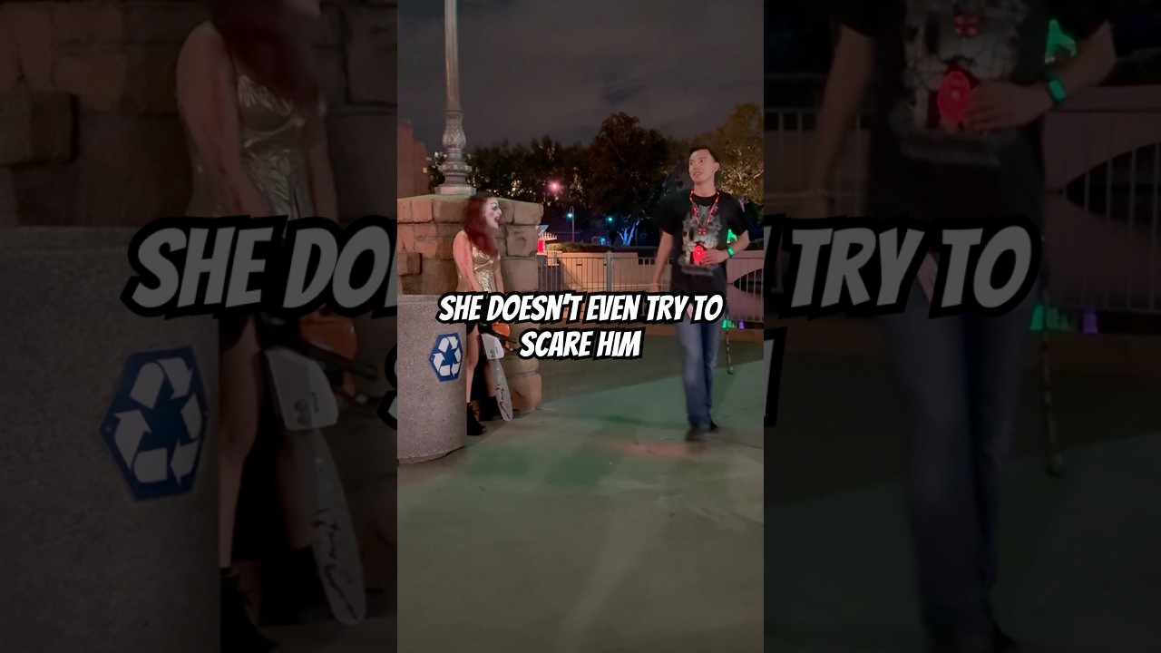 She is so good at her job. She doesn&rsquo;t even have to try #hhn2025 #halloweenhorrornights #universal ￼