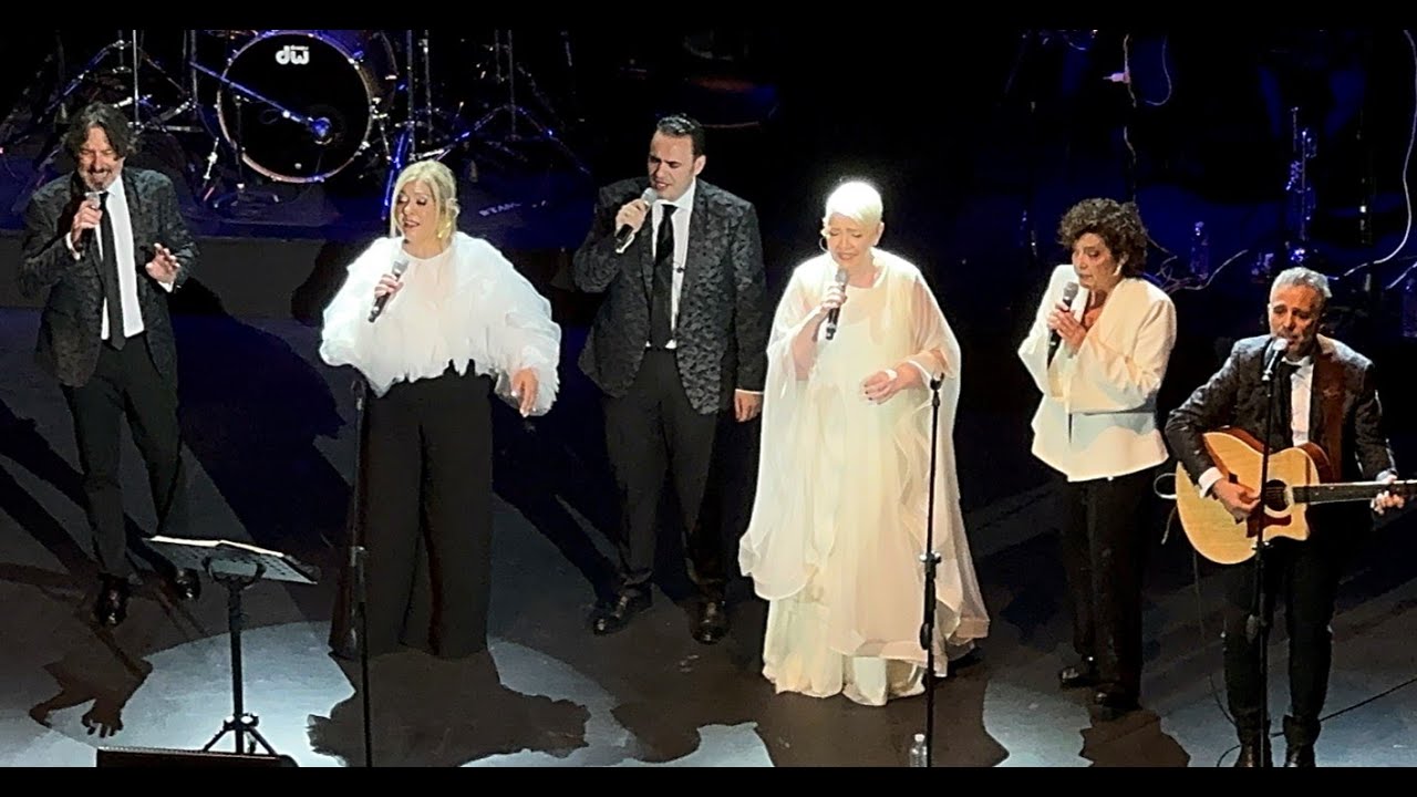 MOCEDADES TEATRO METROPOLITAN CDMX / Lanzamiento Nuevo Tema 