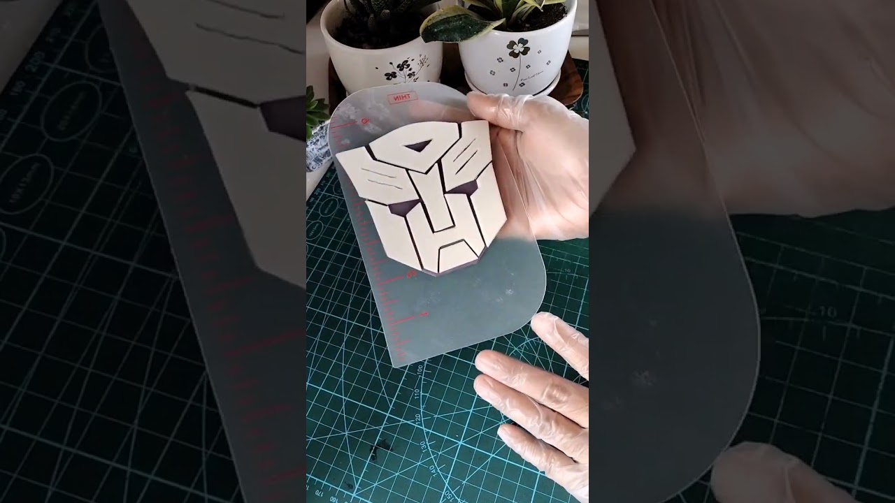 Transformer logo//fondant//edible cake topper// 