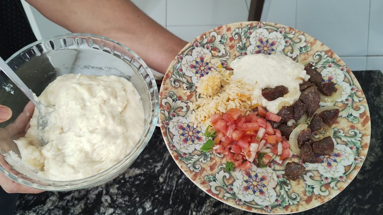 PIRÃO DE LEITE BEM ACOMPANHADO DE CARNE SOL, UMA DELICIA NORDESTINA.