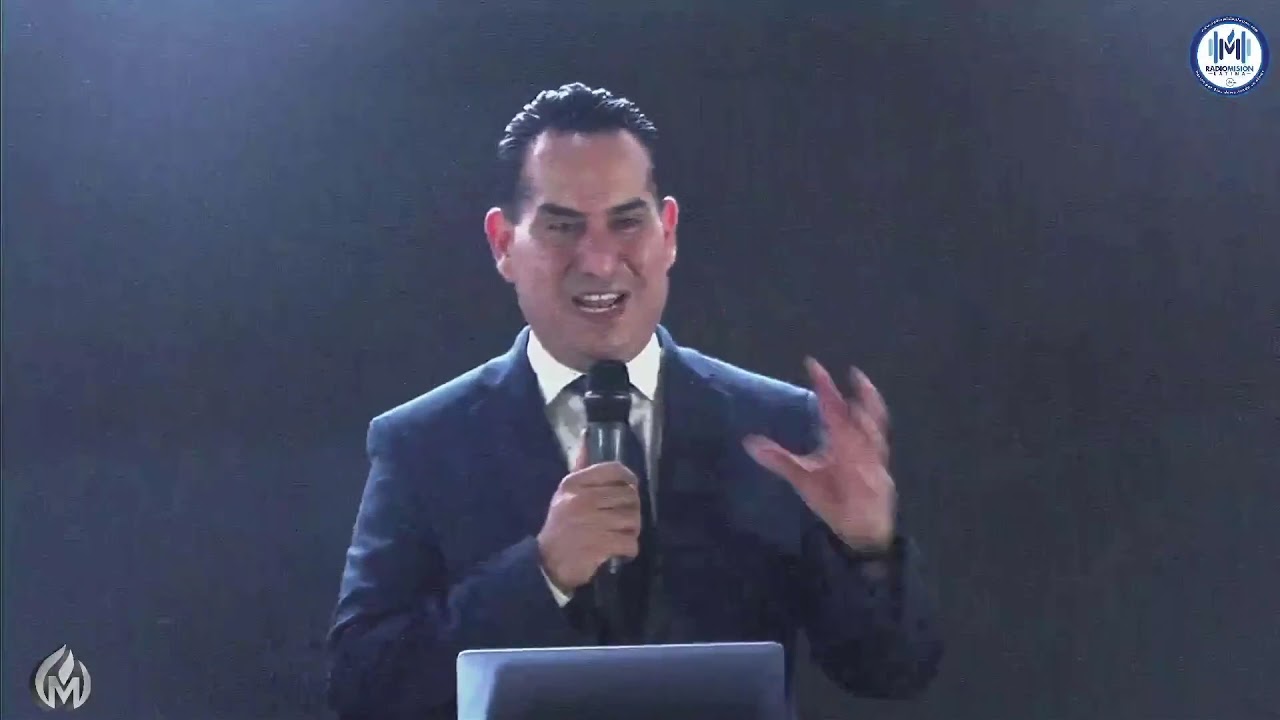 El Bautismo en Agua, Pastor: Elías Páez