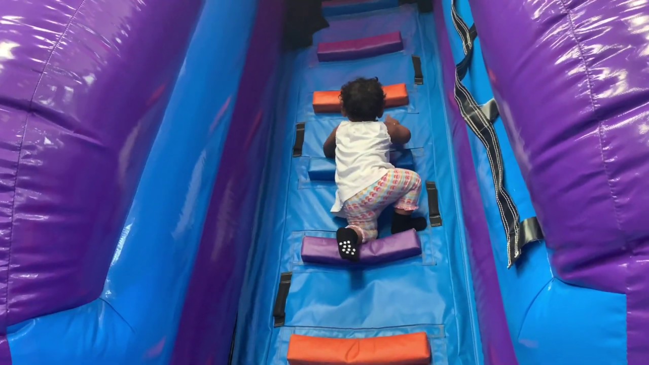 Evanamol&rsquo;s First Inflatable Theme Park