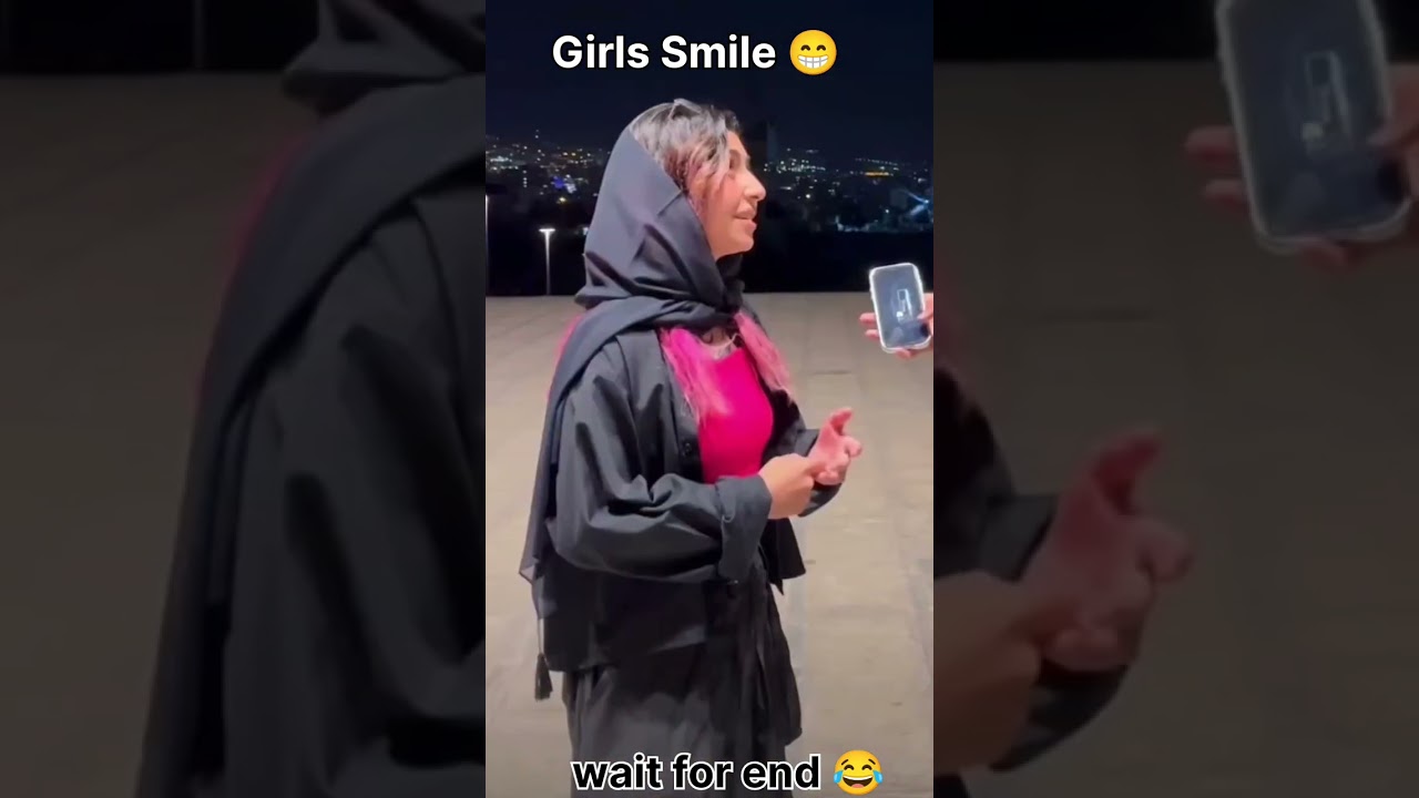 Girls Smile 😂। #funny #girls #Smile #shorts #shortvideo
