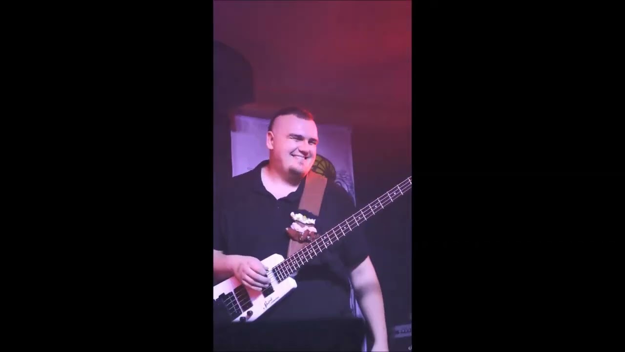 HARD GRAFT - Shoot To Thrill AC/DC